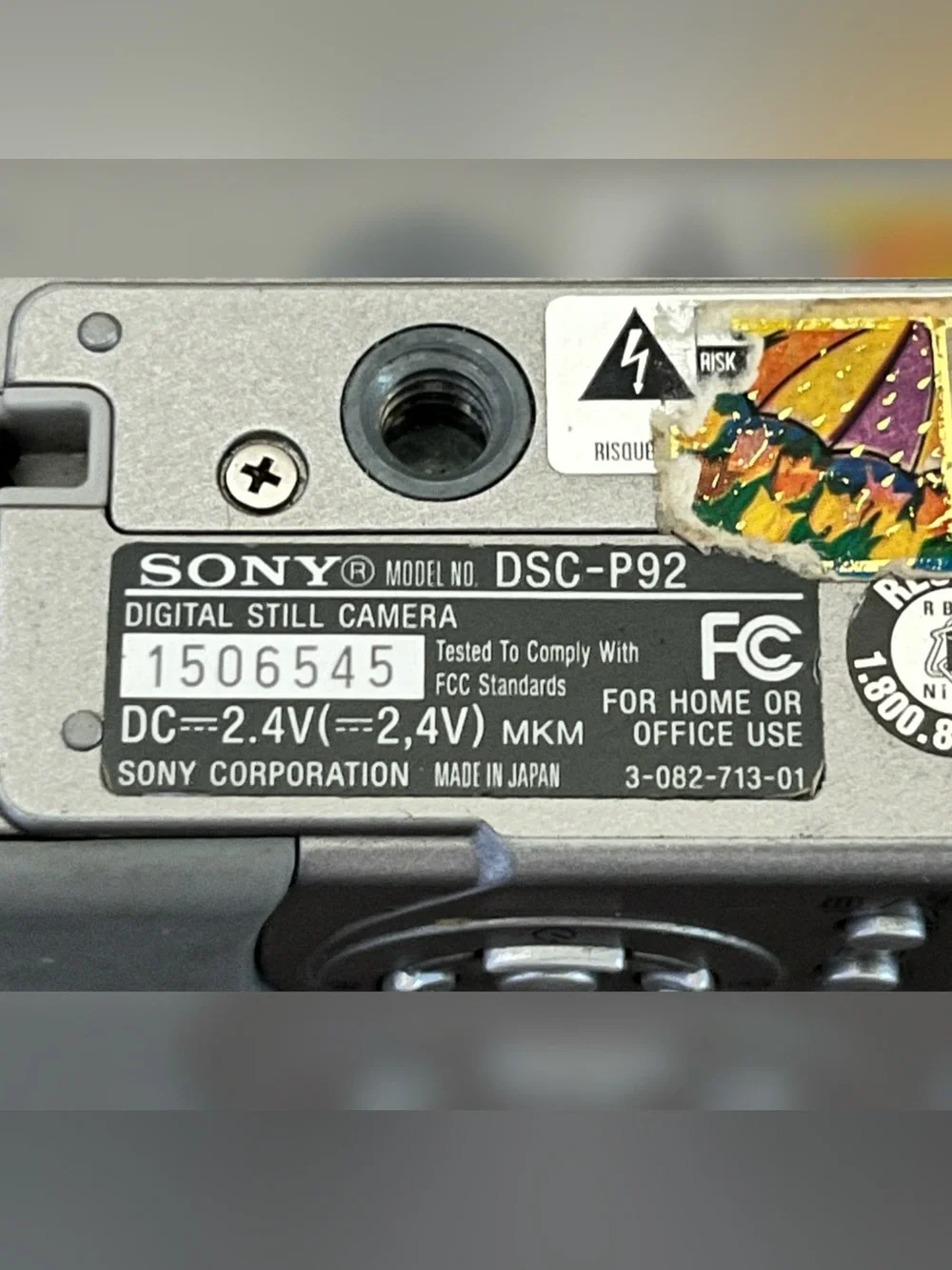 Sony Cyber-shot DSC-P92 5.0 Megapixel Digital Camera